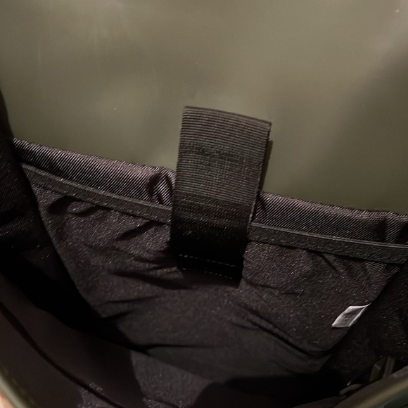 Rains Waterproof Mini Unisex Backback with Stap Sleeves - Picture 8 of 12